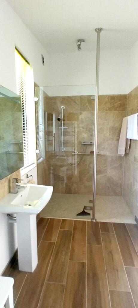 Lodge 2 Bathroom with huge walk in shower